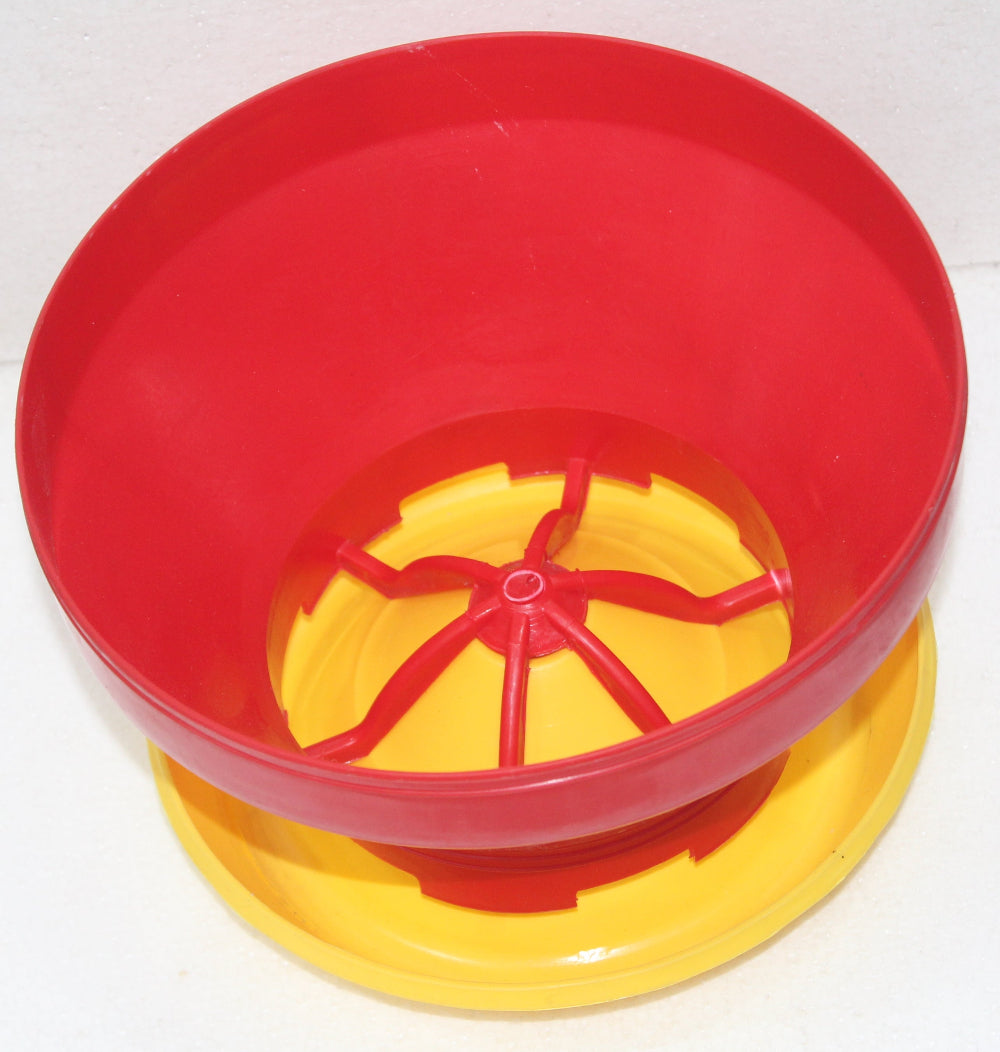 Turbo Feeder for Poultry Chicks and Bird (4 kg - with Stand)-Free Delivery
